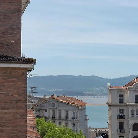 Soleado En El Centro De La Ciudad *