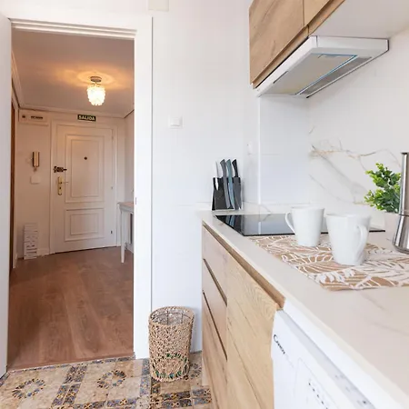 Soleado En El Centro De La Ciudad Santender