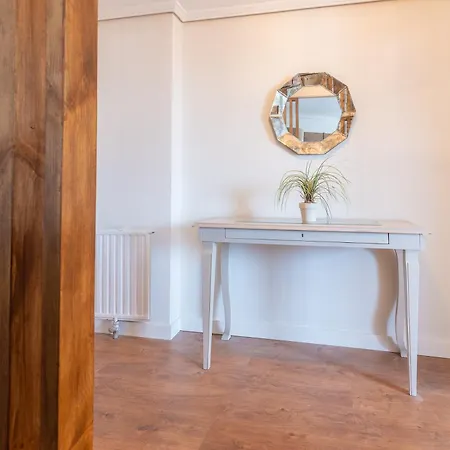 Soleado En El Centro De La Ciudad Apartman Santender