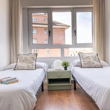 Soleado En El Centro De La Ciudad Santender